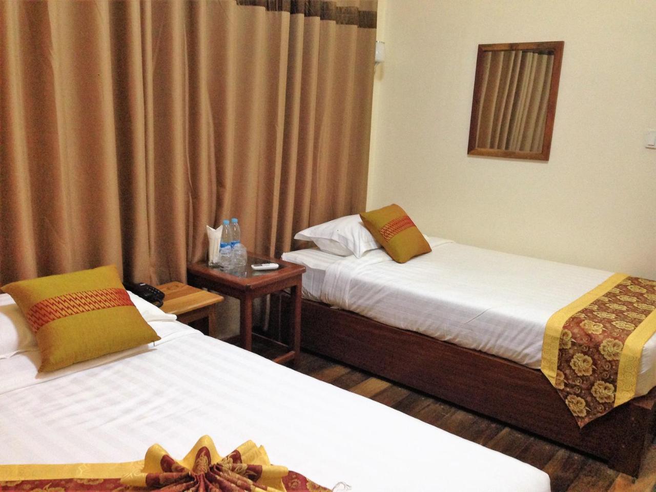 Gyeiktaw Kyaw Myanmar Hotel מראה חיצוני תמונה