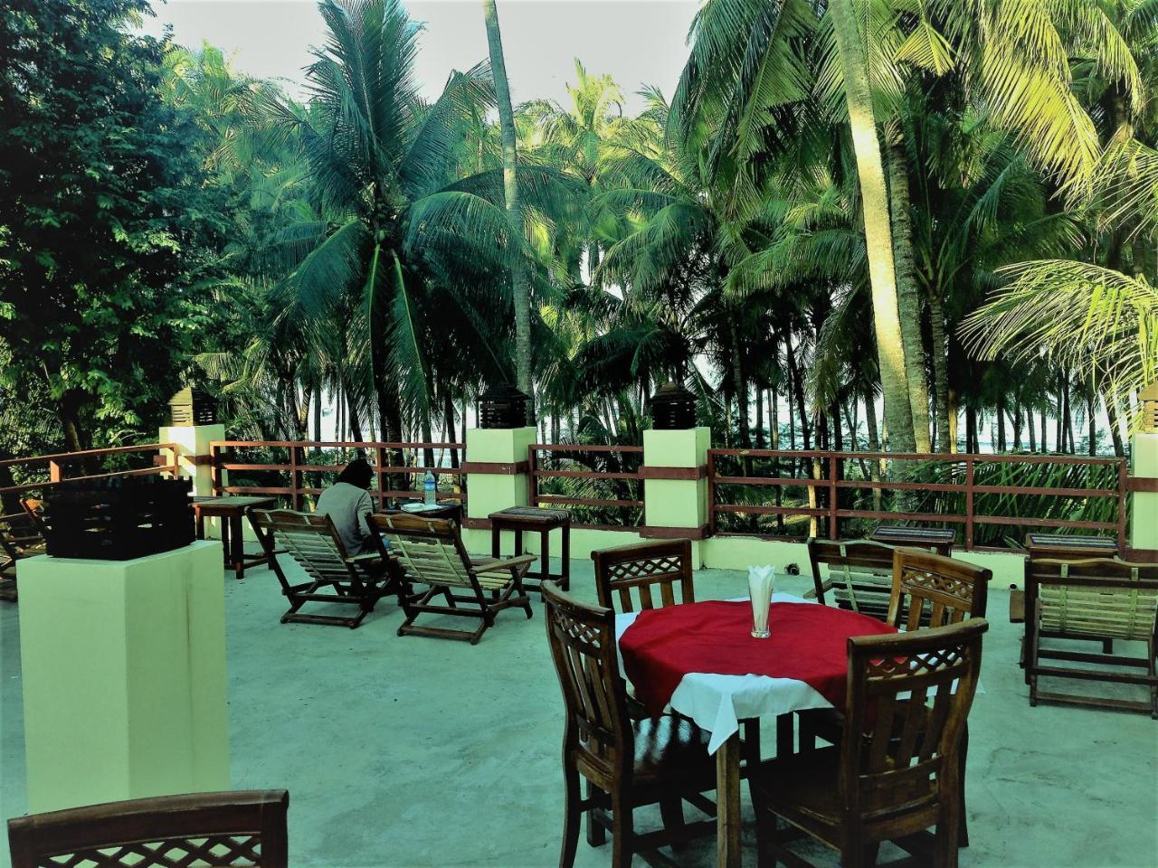 Gyeiktaw Kyaw Myanmar Hotel מראה חיצוני תמונה