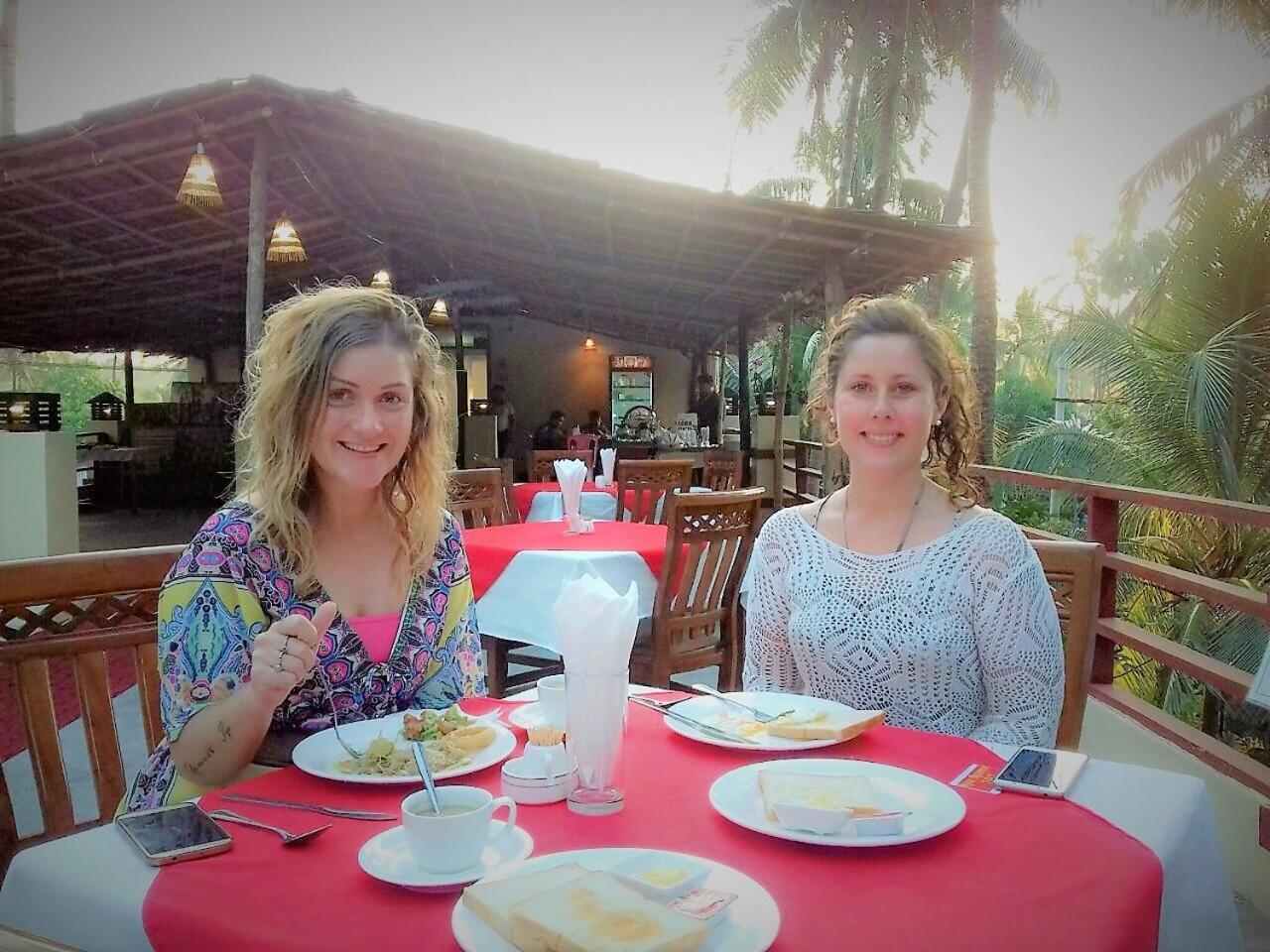 Gyeiktaw Kyaw Myanmar Hotel מראה חיצוני תמונה