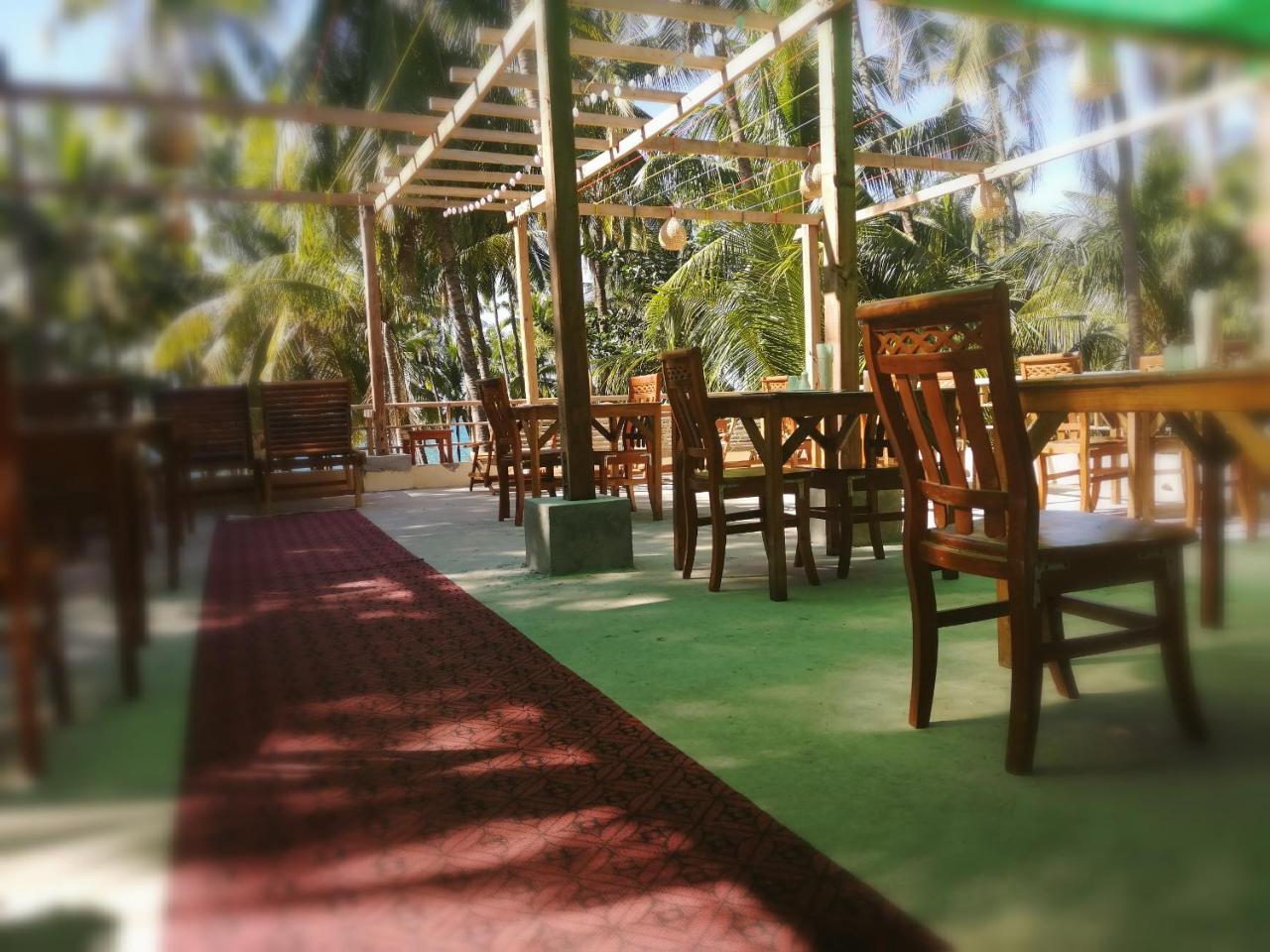 Gyeiktaw Kyaw Myanmar Hotel מראה חיצוני תמונה